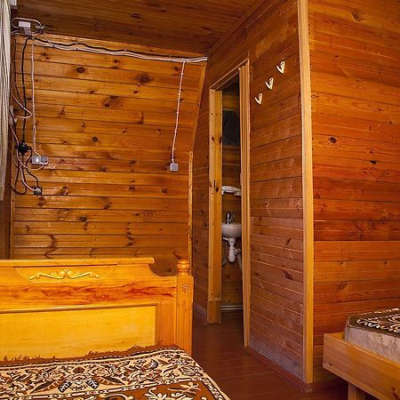 Номера В Деревянных Домиках Hotel Fontanka Kültér fotó