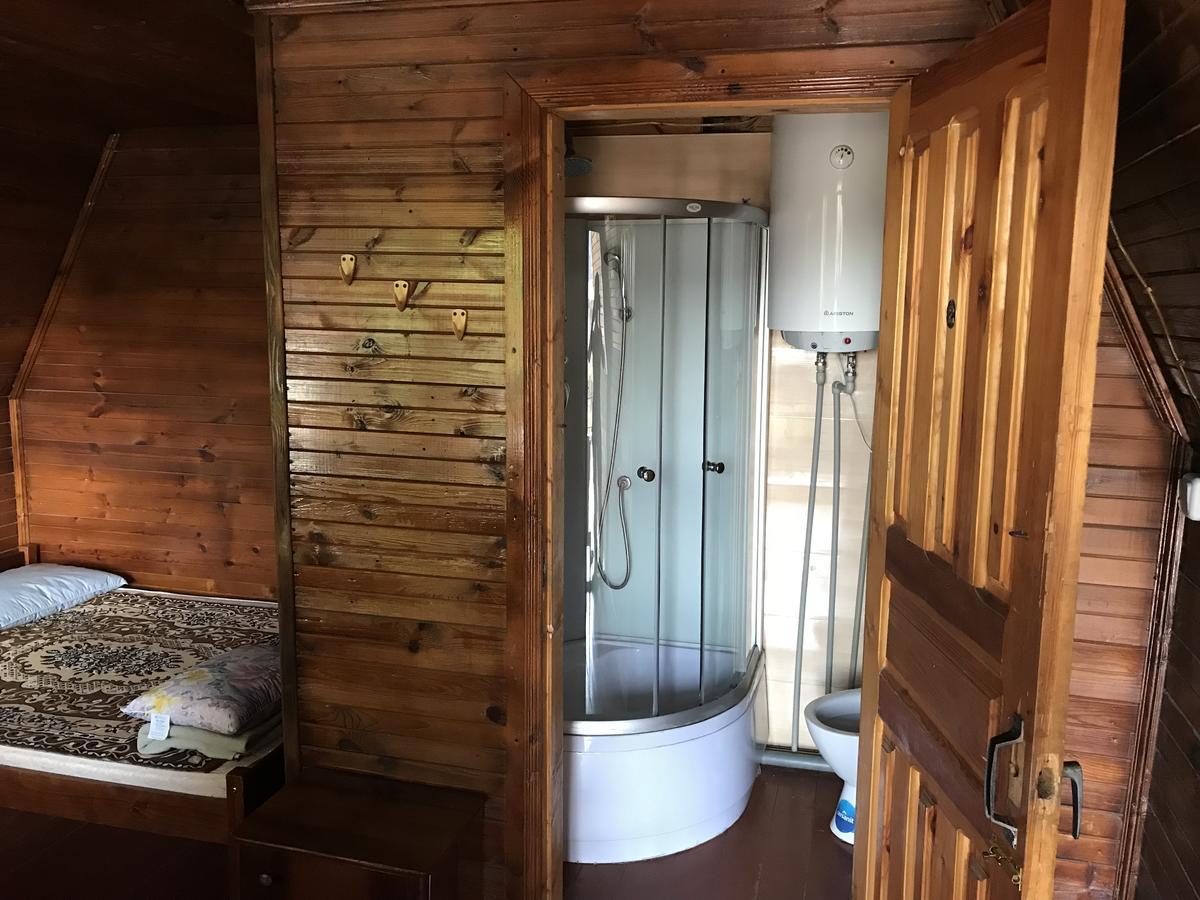 Номера В Деревянных Домиках Hotel Fontanka Kültér fotó