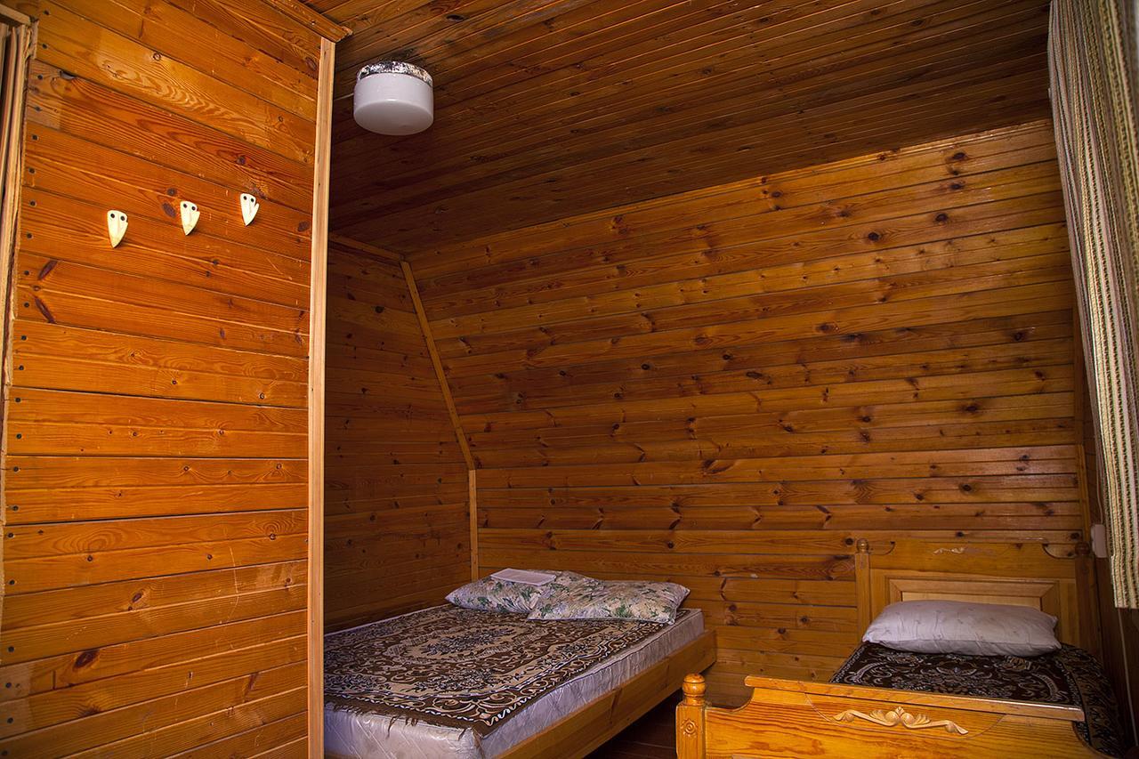 Номера В Деревянных Домиках Hotel Fontanka Kültér fotó