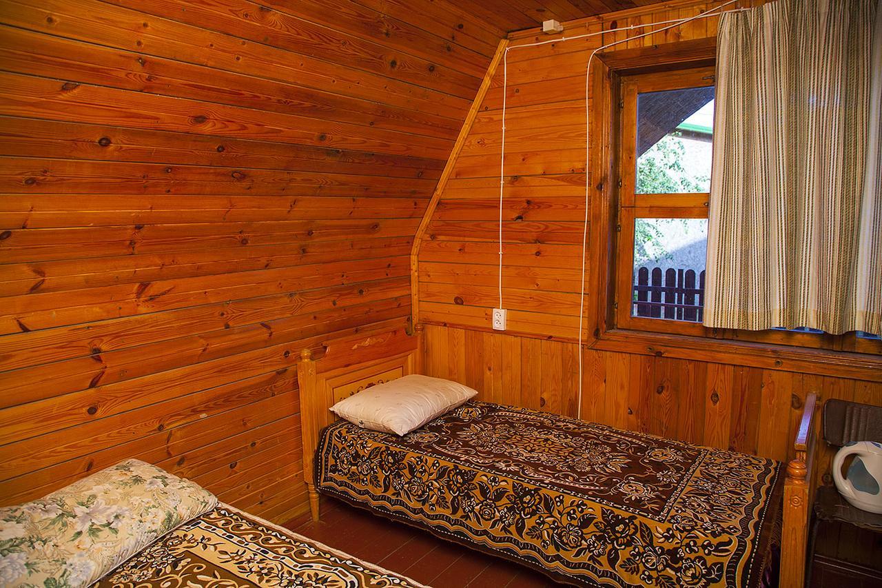 Номера В Деревянных Домиках Hotel Fontanka Kültér fotó